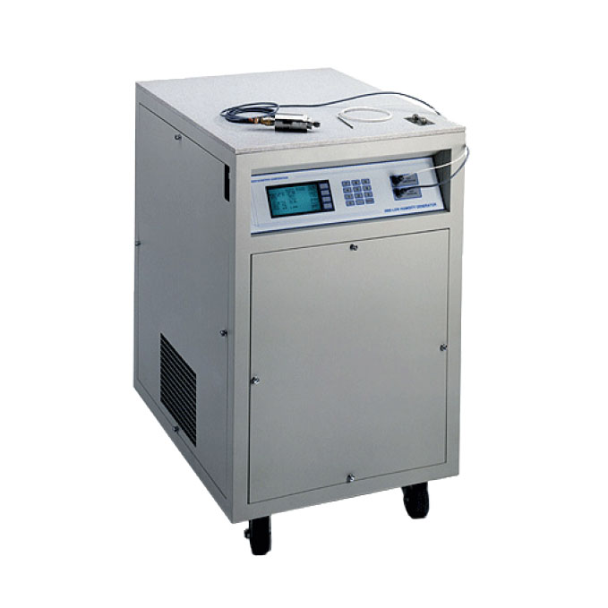 3900 Low Humidity Generator